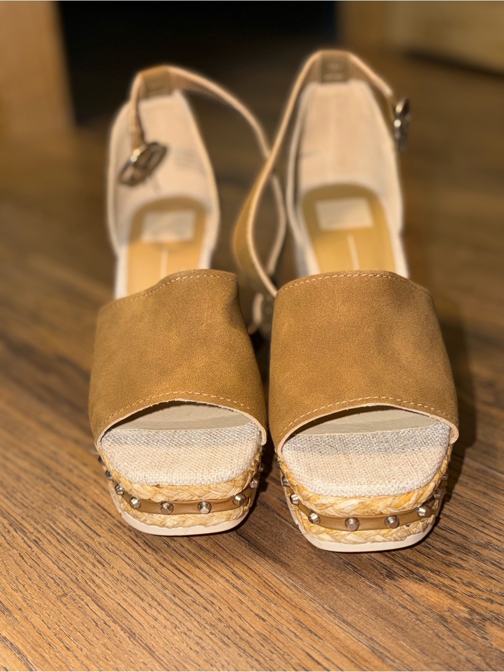 Dolce Vita Tan Suede Wedge - Picture 2 of 6